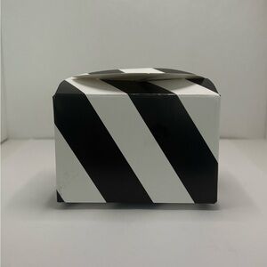 Mystery box of 5 doorables